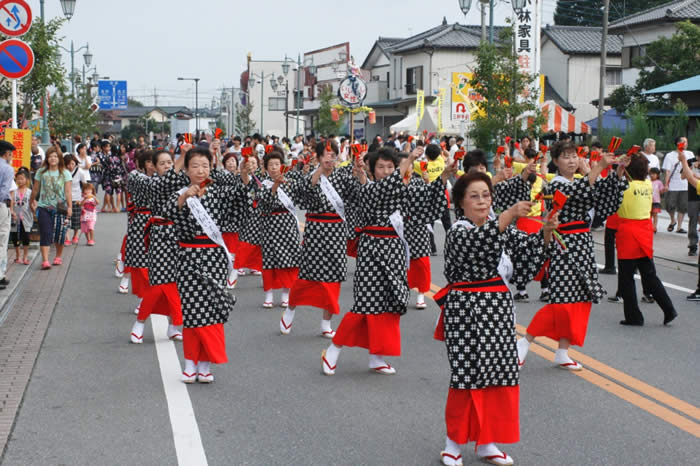 元気に踊った、よさこい踊り（夕顔サマーフェスティバル）