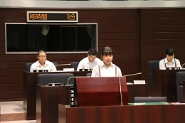 中学生模擬議会 中学生模擬議会