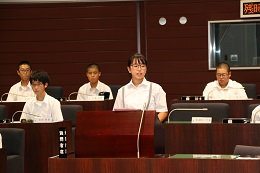 中学生模擬議会 中学生模擬議会