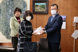 布マスクの寄付 布マスクの寄付
