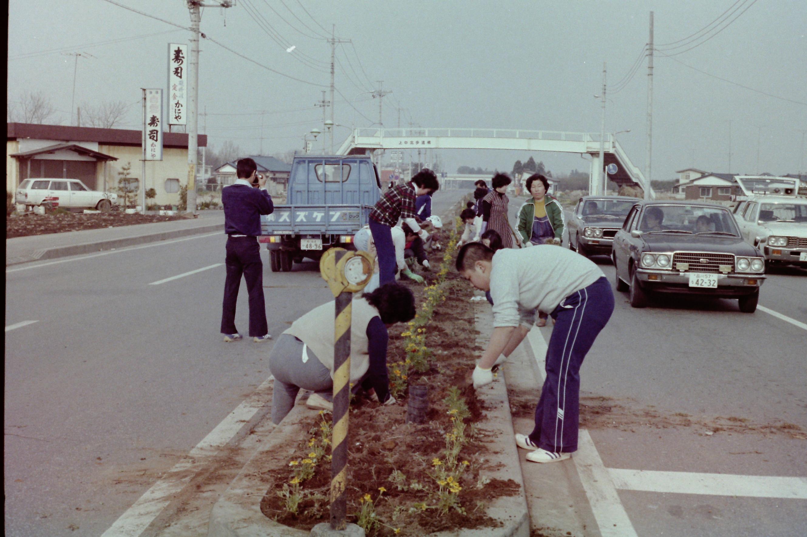 花いっぱい運動