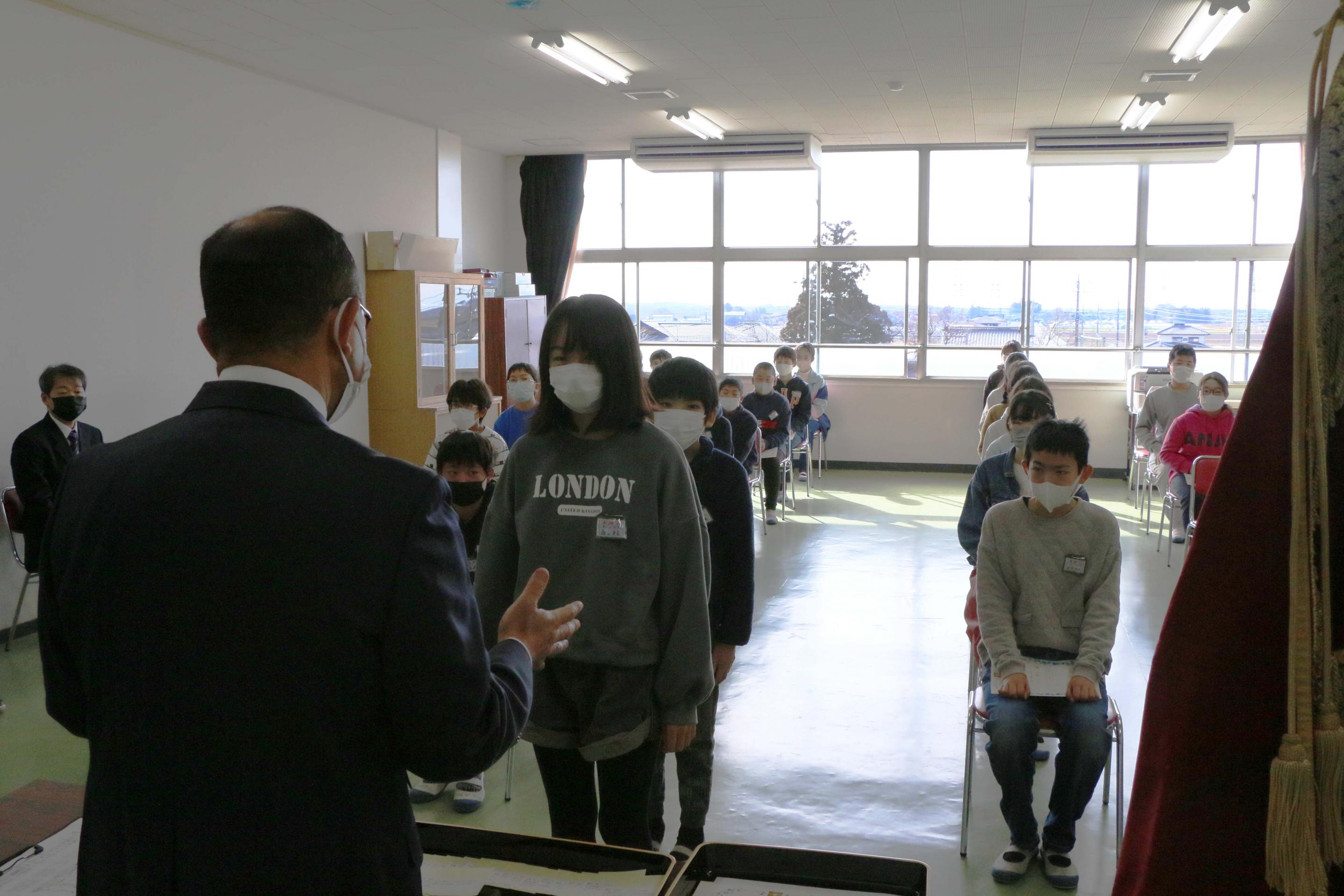 本郷小学校(1) 本郷小学校(1)