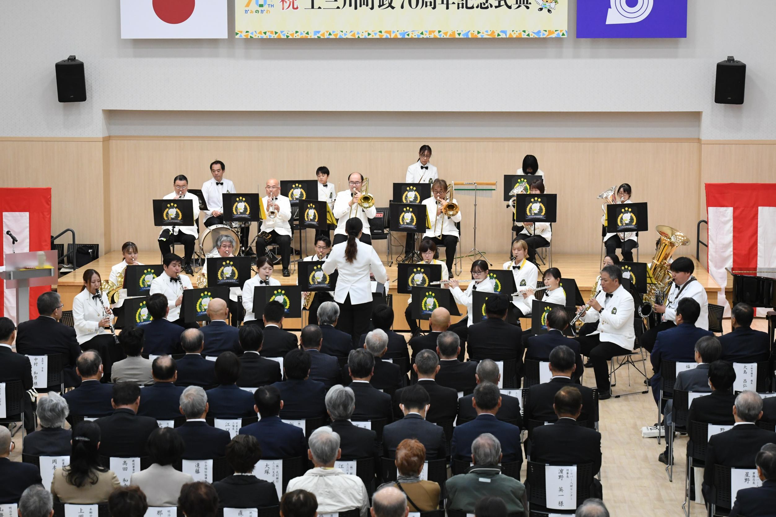 オープニング オープニング