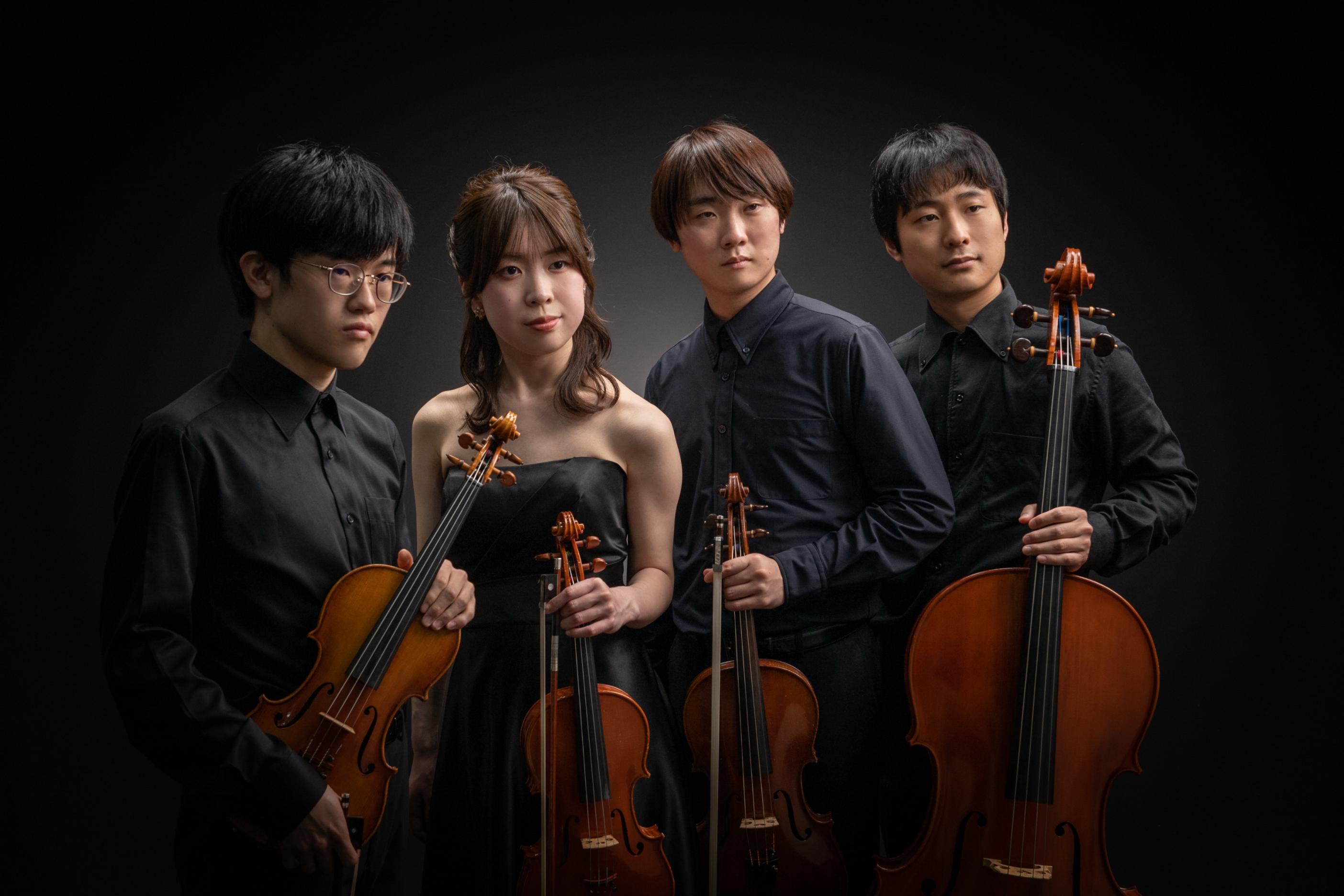弦楽四重奏写真 弦楽四重奏写真